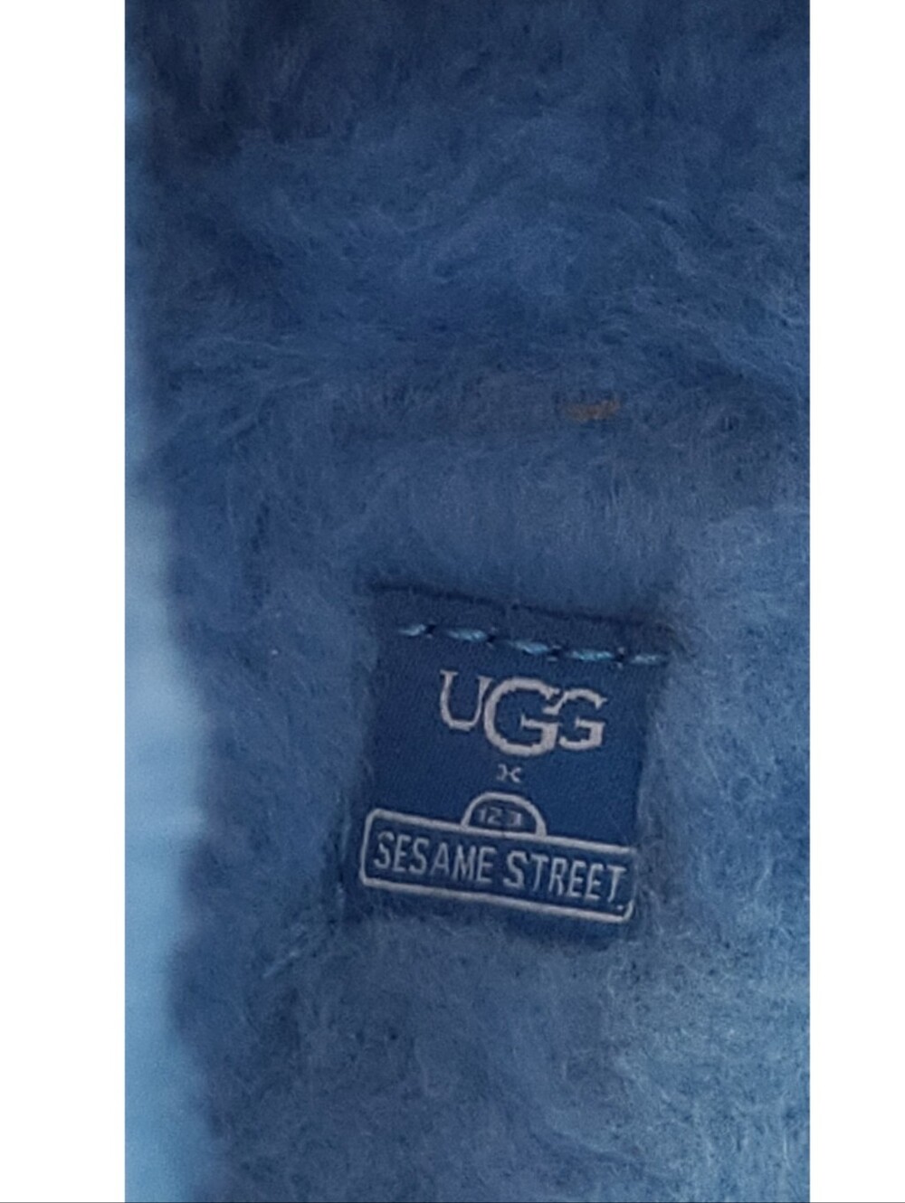 UGG x Cookie Monster Neumel II Chukka Boots | Women’s 7.5 | Sesame Street | LE - Picture 8 of 11